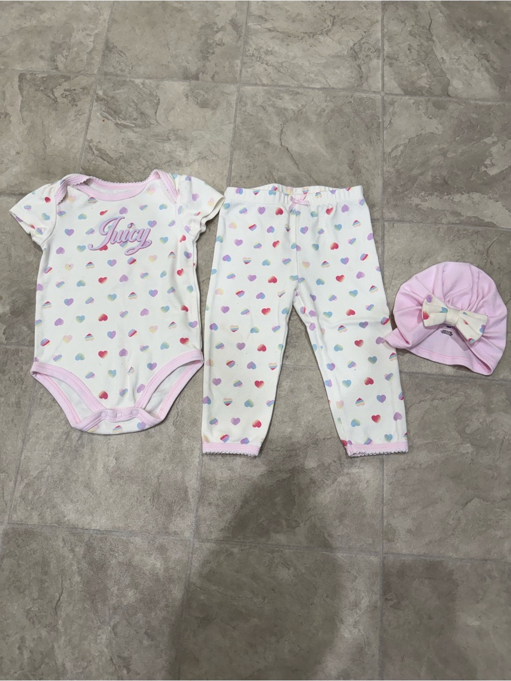 Juicy Couture Baby Hearttr Print 3-Piece Set - White & Pastel Hearts